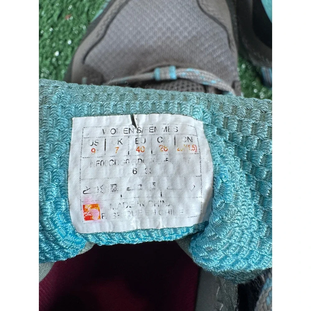The North Face Hedgehog Gore Tex Women's Hiking Shoes Gray‎ Blue Vibram Size 9